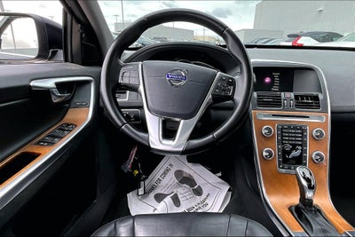2017 Volvo XC60 T5 Inscription