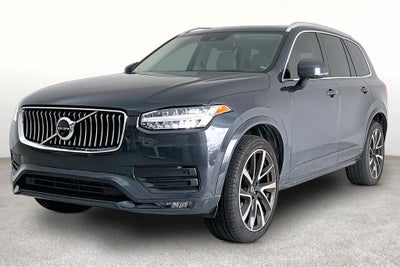 2022 Volvo XC90 T6 Momentum