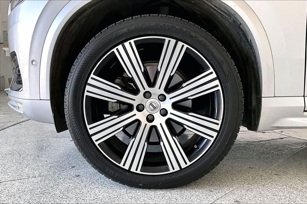 2022 Volvo XC90 T6 Inscription