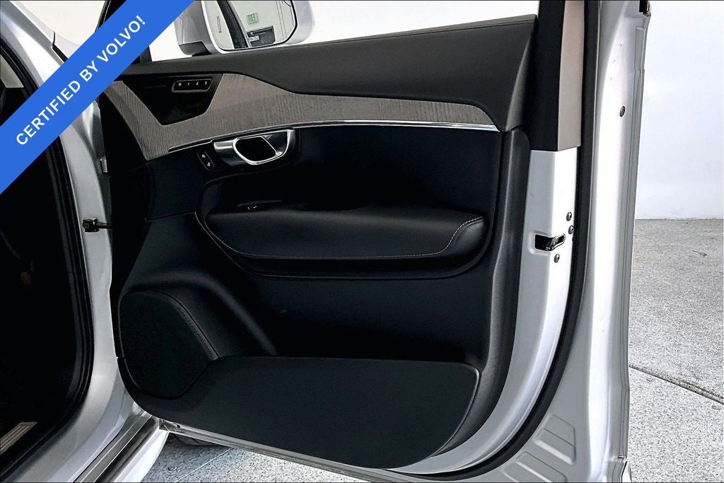 2022 Volvo XC90 T6 Inscription