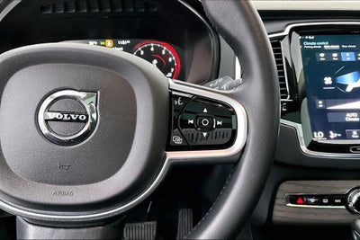 2022 Volvo XC90 T6 Inscription