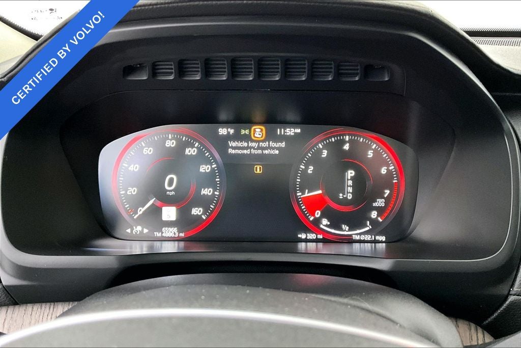 2022 Volvo XC90 T6 Inscription