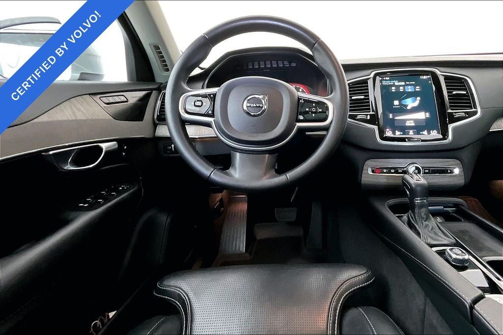 2022 Volvo XC90 T6 Inscription
