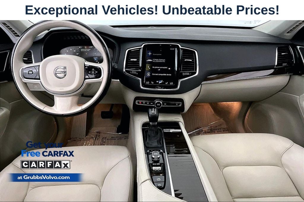 2016 Volvo XC90 T6 Momentum