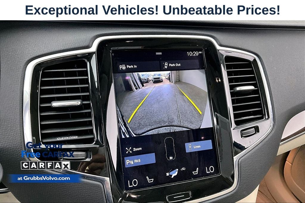 2016 Volvo XC90 T6 Momentum