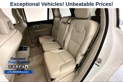 2016 Volvo XC90 T6 Momentum