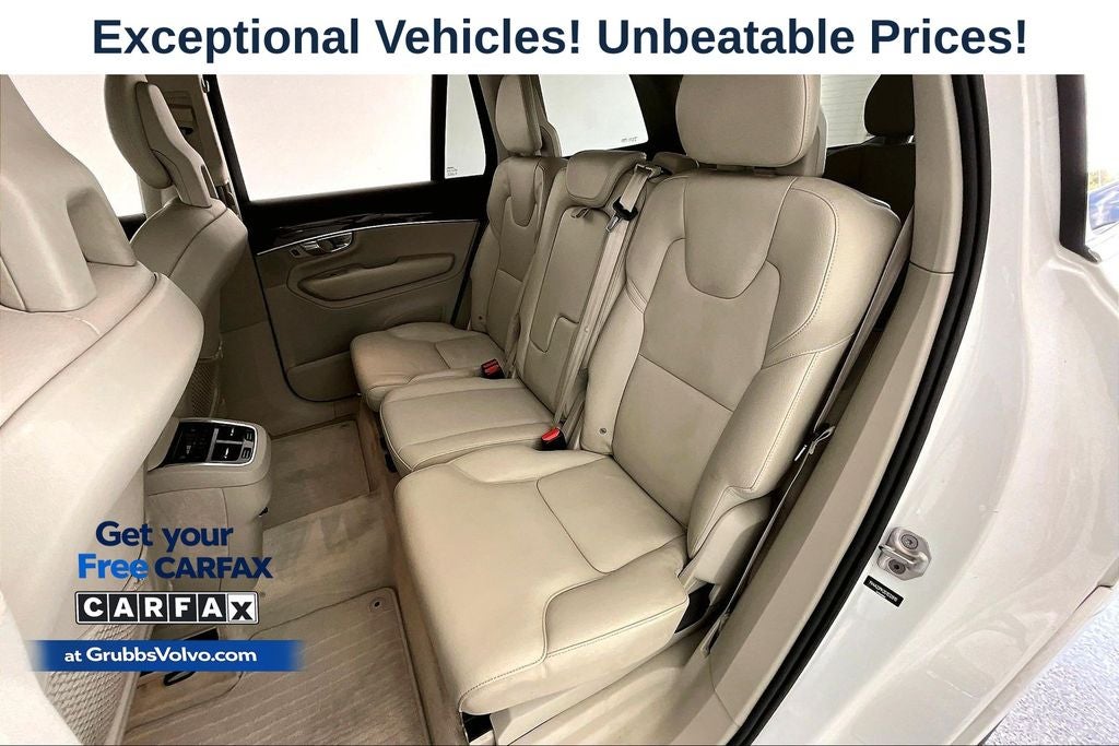 2016 Volvo XC90 T6 Momentum