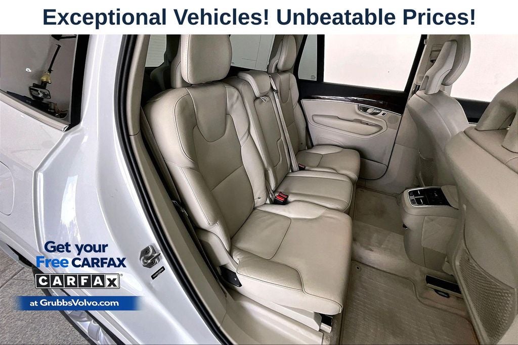2016 Volvo XC90 T6 Momentum