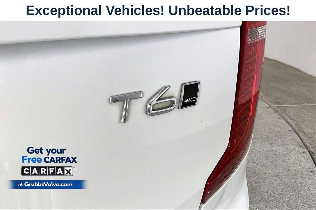 2016 Volvo XC90 T6 Momentum