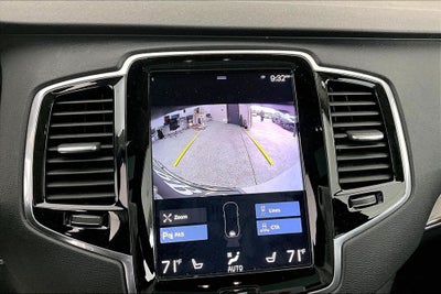 2018 Volvo XC90 T6 Momentum