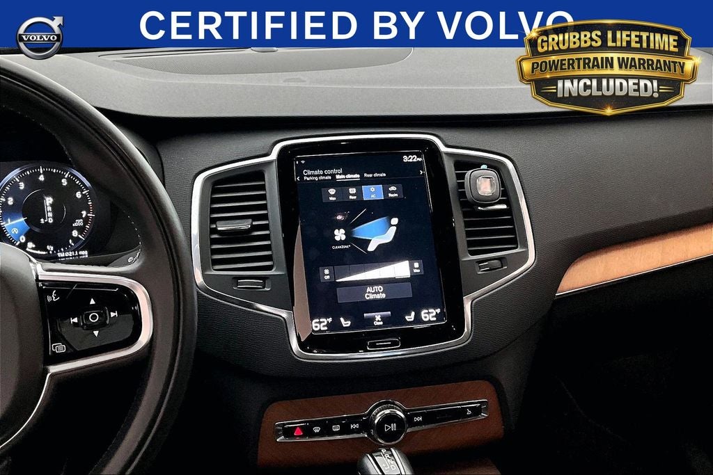 2021 Volvo XC90 T6 Momentum