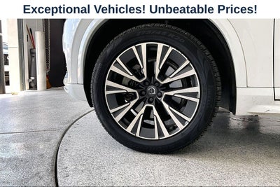 2021 Volvo XC90 T6 Momentum
