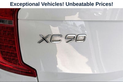 2021 Volvo XC90 T6 Momentum