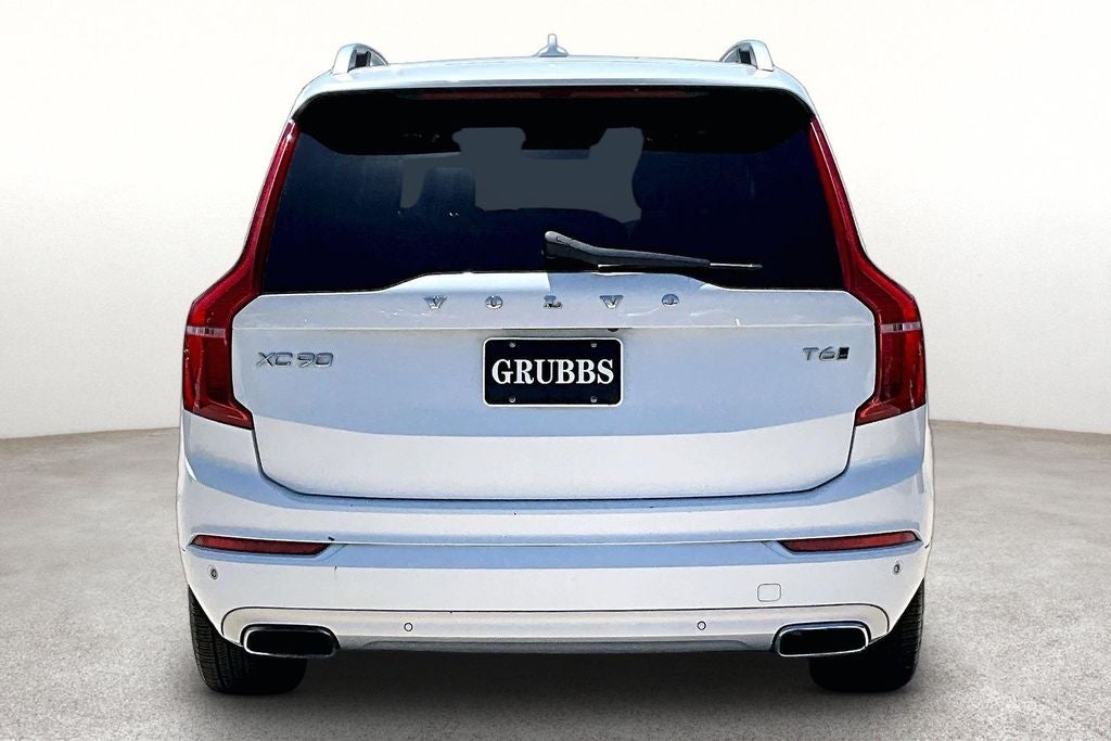 2017 Volvo XC90 T6 Momentum