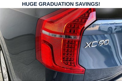 2020 Volvo XC90 T6 Momentum