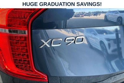 2020 Volvo XC90 T6 Momentum