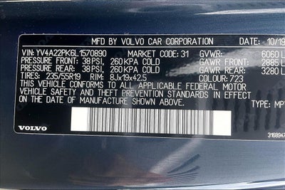 2020 Volvo XC90 T6 Momentum