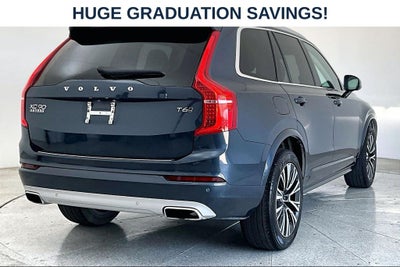 2021 Volvo XC90 T6 Momentum