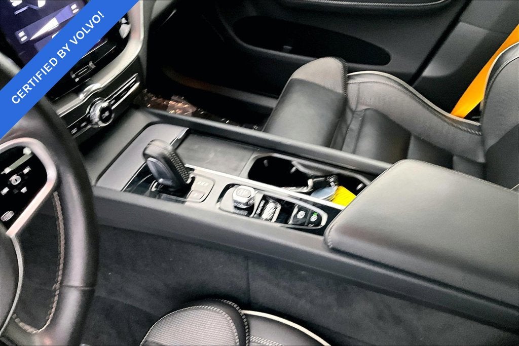 2021 Volvo XC60 Recharge Plug-In Hybrid T8 Polestar