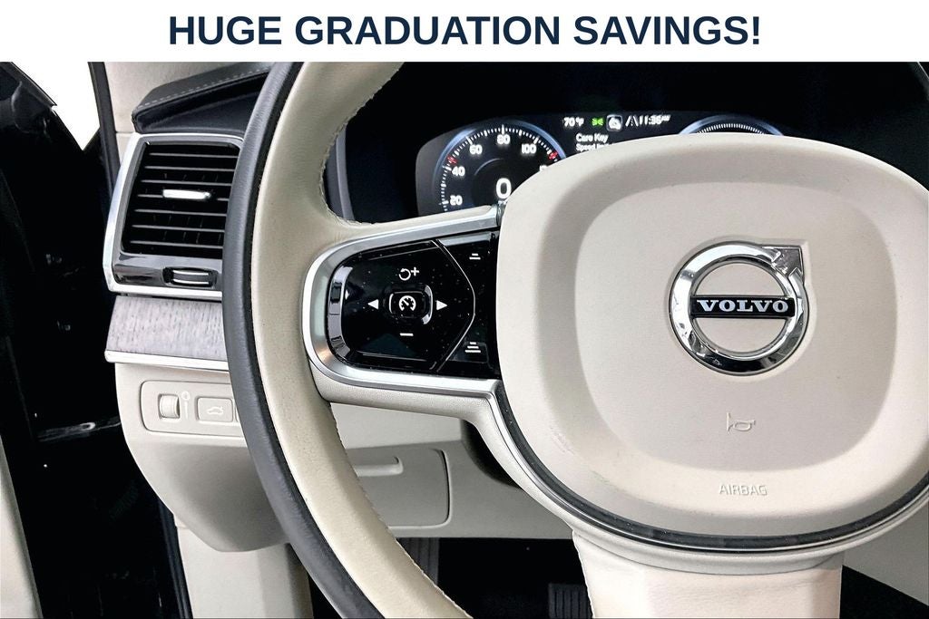 2021 Volvo XC90 Recharge Plug-In Hybrid T8 Inscription 6 Passenger