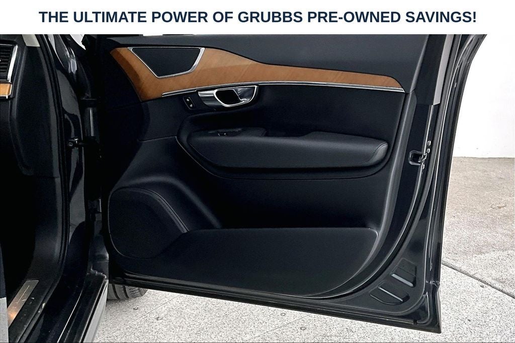 2021 Volvo XC90 Recharge Plug-In Hybrid T8 Inscription Expression 7 Passenger