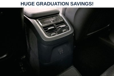 2021 Volvo XC90 Recharge Plug-In Hybrid T8 Inscription Expression 7 Passenger