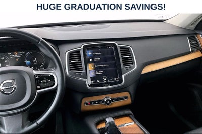 2021 Volvo XC90 Recharge Plug-In Hybrid T8 Inscription Expression 7 Passenger
