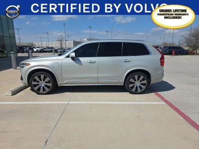 2022 Volvo XC90 Recharge Plug-In Hybrid T8 Inscription 7 Passenger