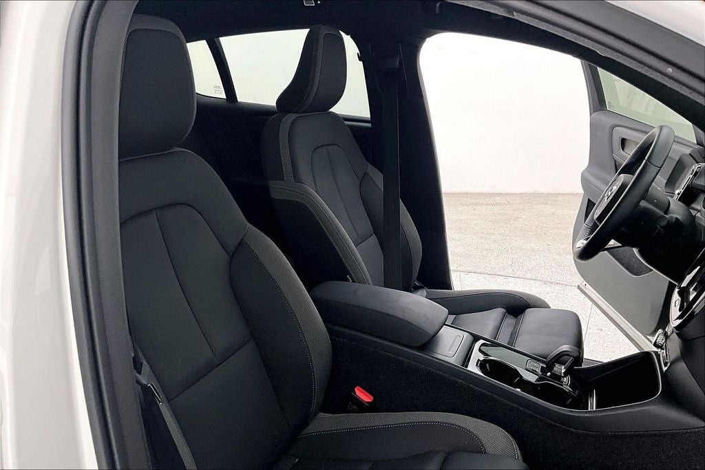 2023 Volvo C40 Recharge Pure Electric Twin Core