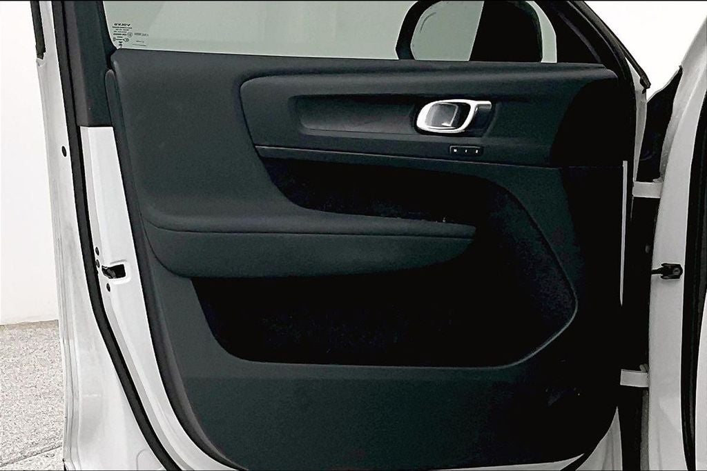 2023 Volvo C40 Recharge Pure Electric Twin Core