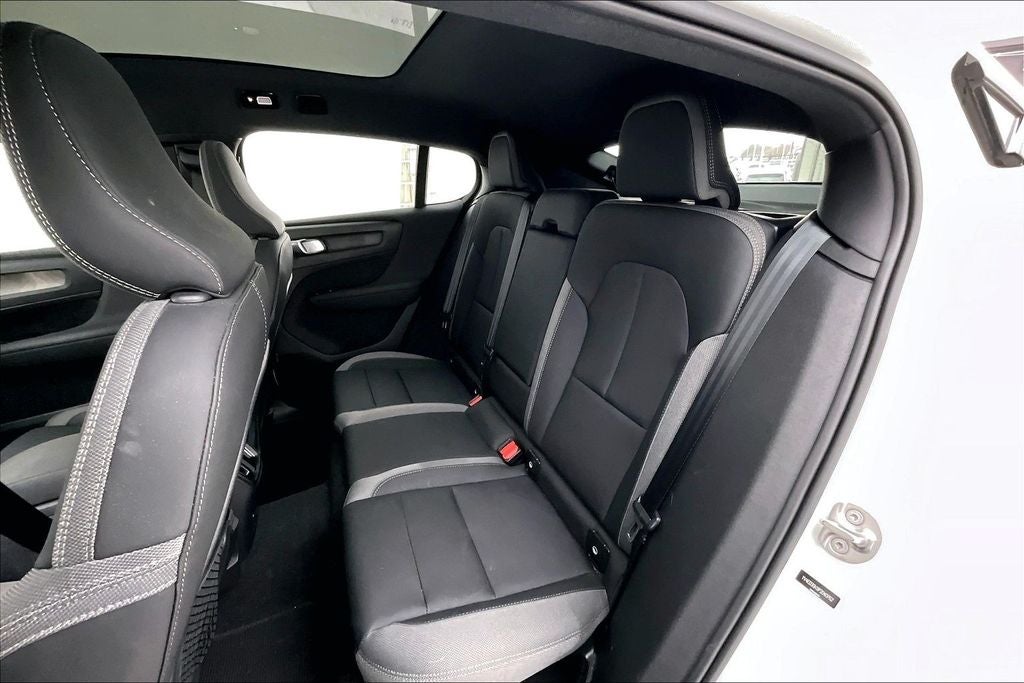 2023 Volvo C40 Recharge Pure Electric Twin Core