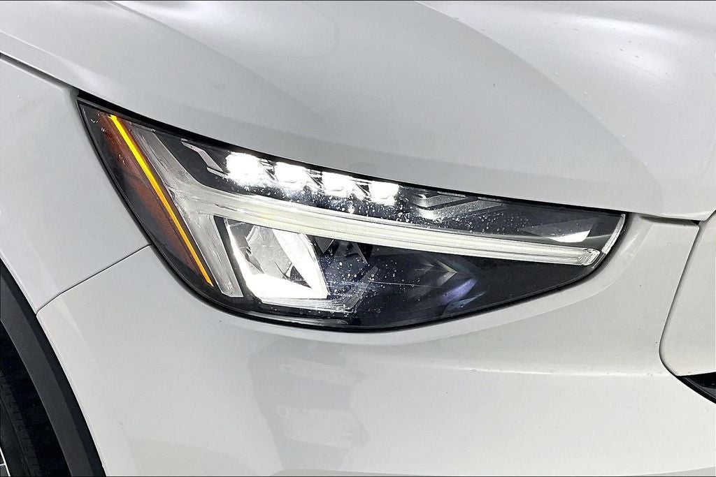 2023 Volvo C40 Recharge Pure Electric Twin Core