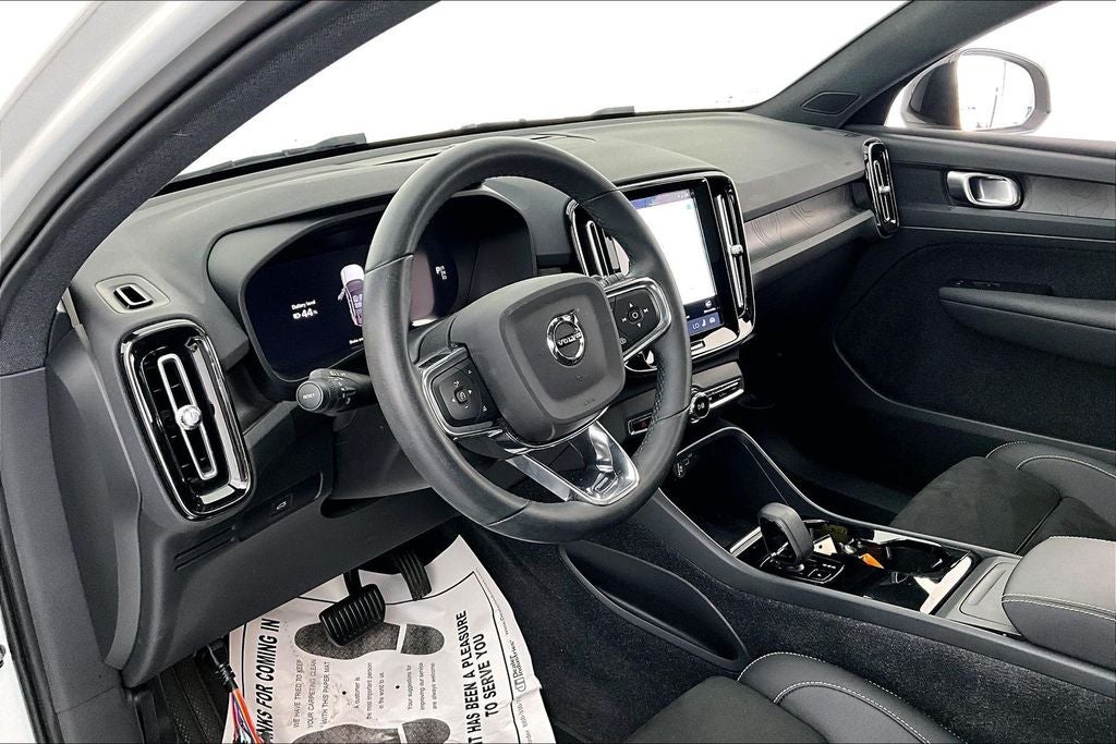 2023 Volvo C40 Recharge Pure Electric Twin Plus