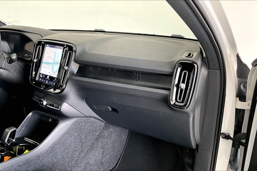2023 Volvo C40 Recharge Pure Electric Twin Plus