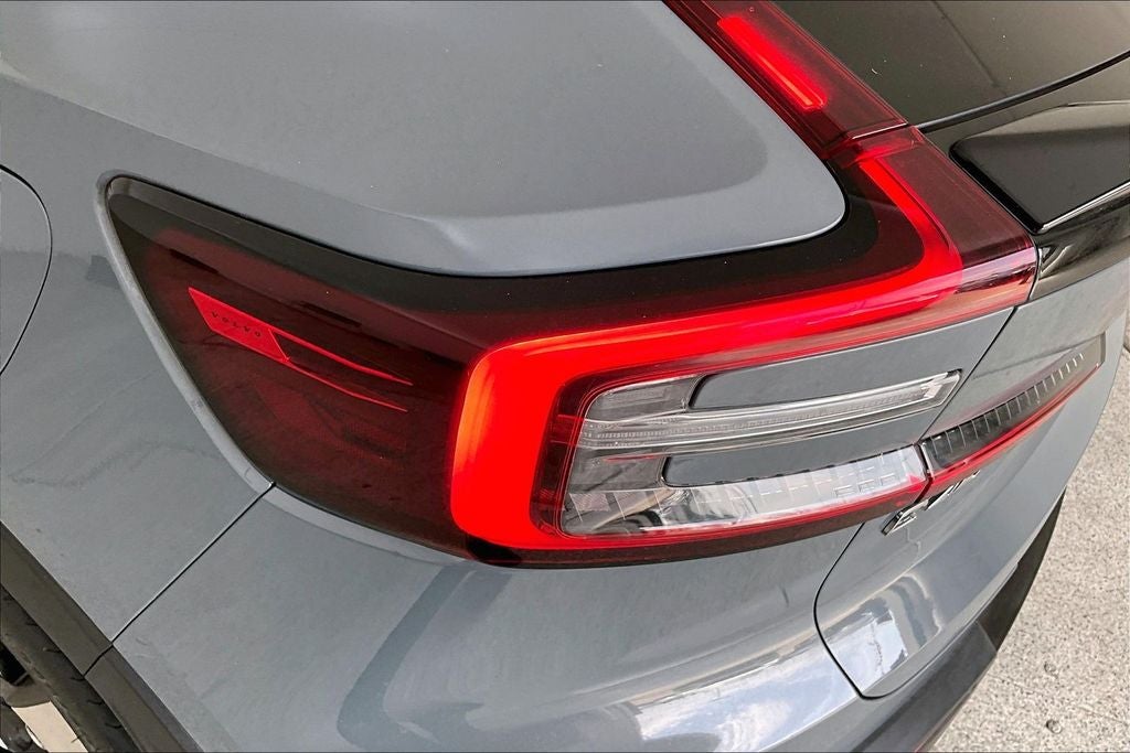 2023 Volvo C40 Recharge Pure Electric Twin Plus