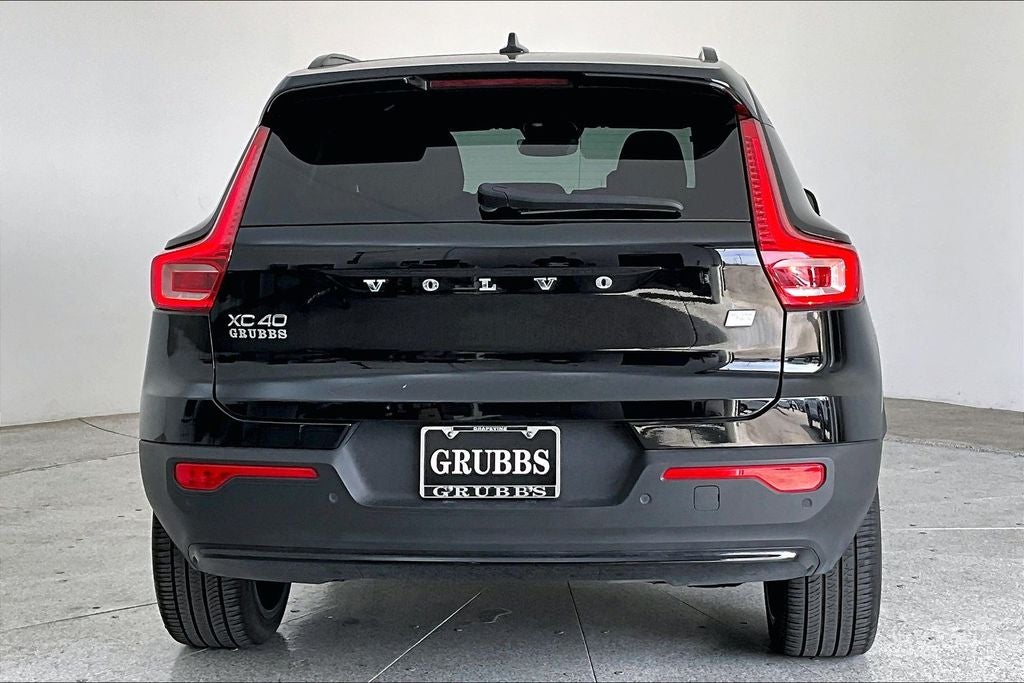 2024 Volvo XC40 Recharge Pure Electric Ultimate