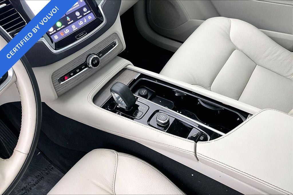2024 Volvo XC90 Recharge Plug-In Hybrid T8 Plus Bright Theme 7 Passenger