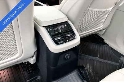 2024 Volvo XC90 Recharge Plug-In Hybrid T8 Plus Bright Theme 7 Passenger