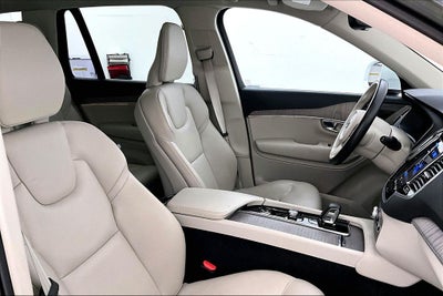 2023 Volvo XC90 Recharge Plug-In Hybrid T8 Plus Bright Theme 7 Passenger