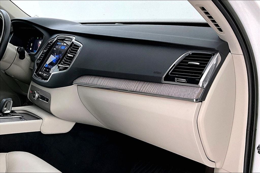 2023 Volvo XC90 Recharge Plug-In Hybrid T8 Plus Bright Theme 7 Passenger