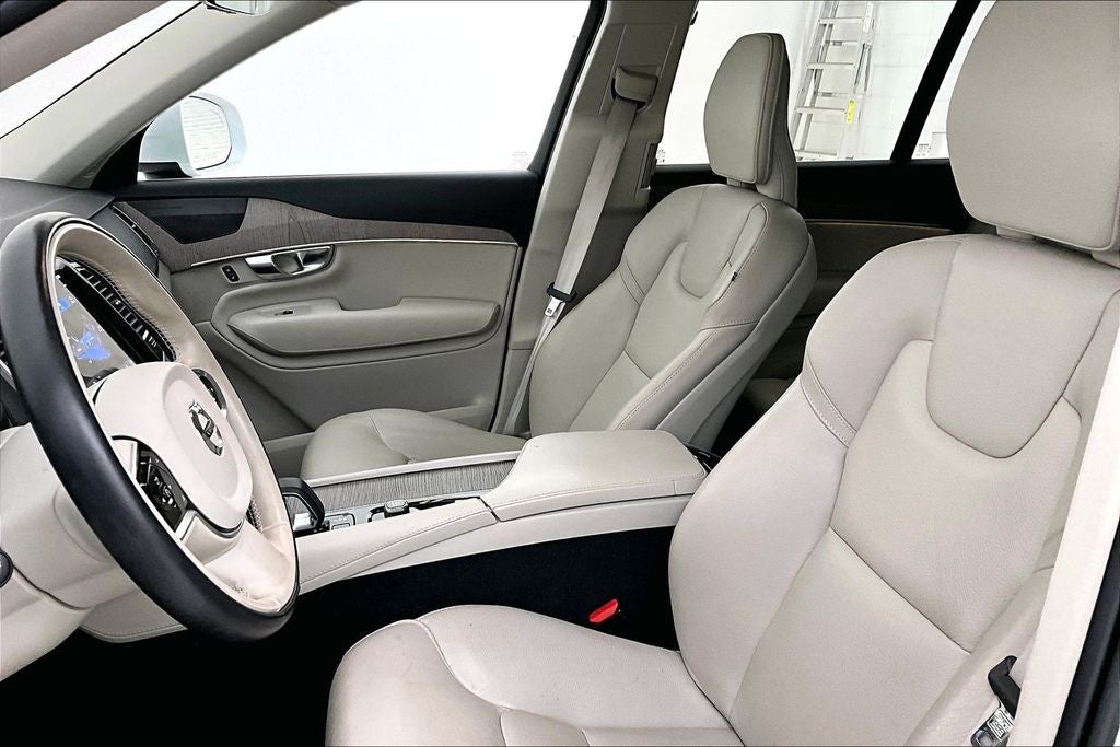 2023 Volvo XC90 Recharge Plug-In Hybrid T8 Plus Bright Theme 7 Passenger