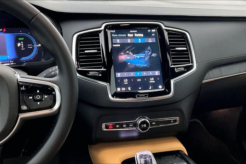 2023 Volvo XC90 Recharge Plug-In Hybrid Ultimate