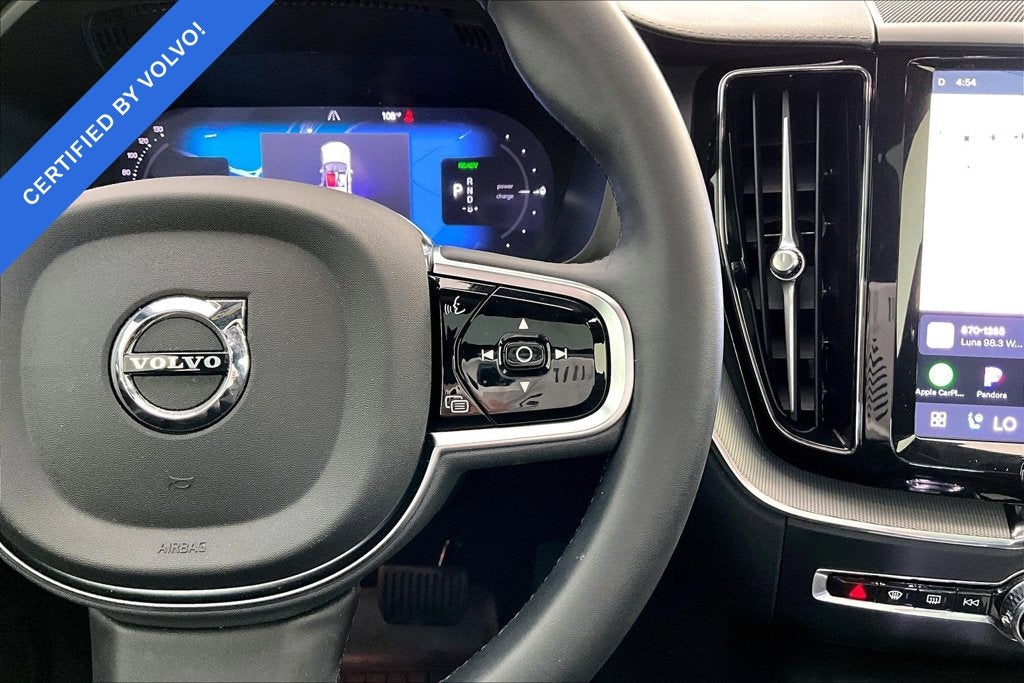 2024 Volvo XC60 Recharge Plug-In Hybrid Ultimate Black Edition