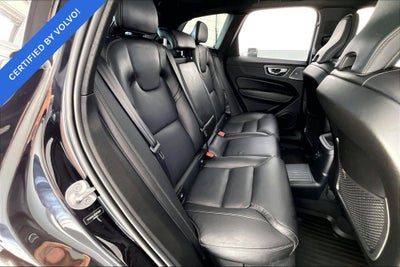 2024 Volvo XC60 Recharge Plug-In Hybrid Ultimate Black Edition