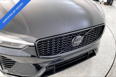 2024 Volvo XC60 Recharge Plug-In Hybrid Ultimate Black Edition