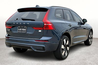 2024 Volvo XC60 Recharge Plug-In Hybrid T8 Plus Dark Theme