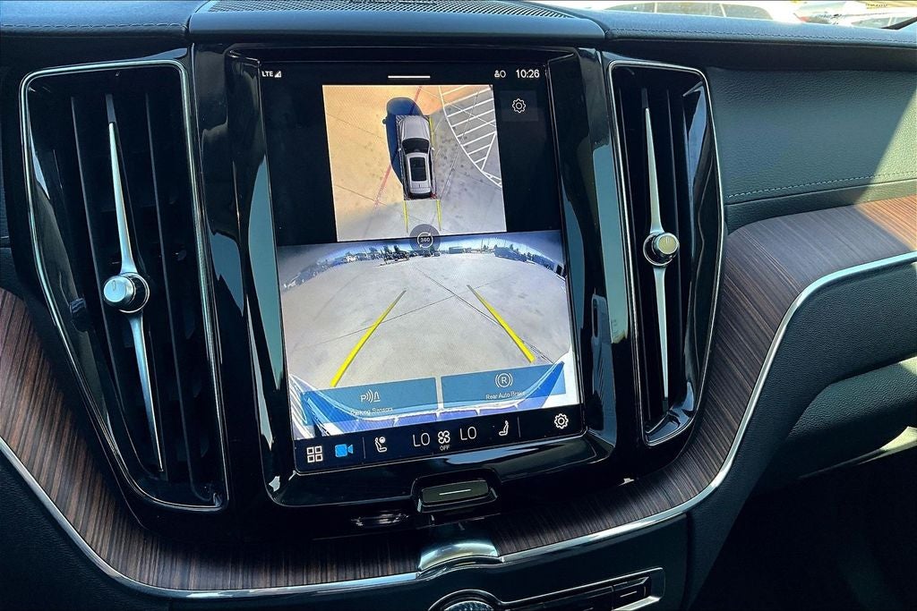 2024 Volvo XC60 Recharge Plug-In Hybrid Ultimate