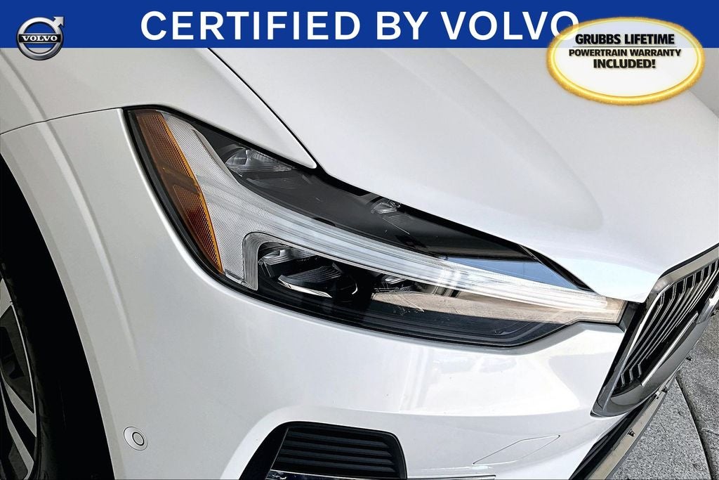 2022 Volvo XC60 Recharge Plug-In Hybrid T8 Inscription Expression