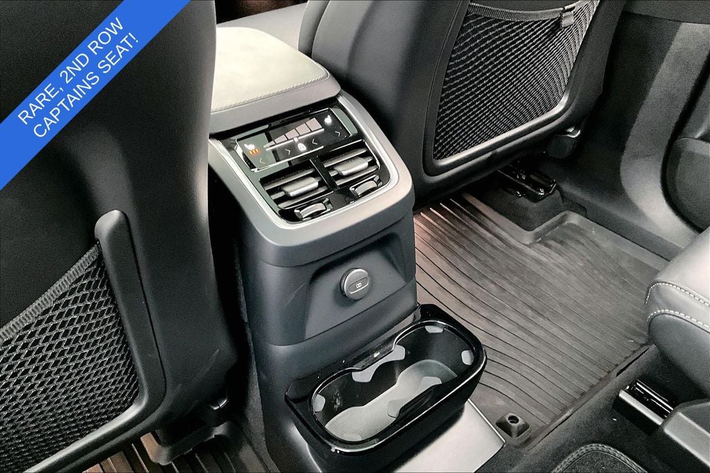 2025 Volvo XC90 Plug-In Hybrid T8 Ultra 6 Passenger
