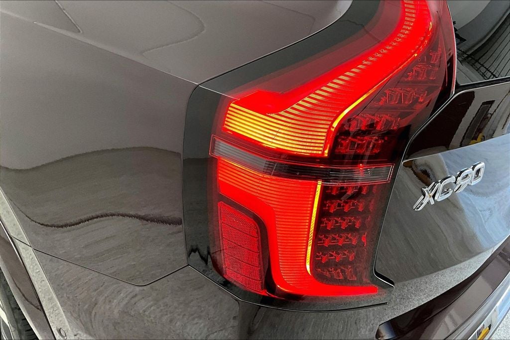 2026 Volvo XC90 Plug-In Hybrid T8 Ultra 6 Passenger 2025.5